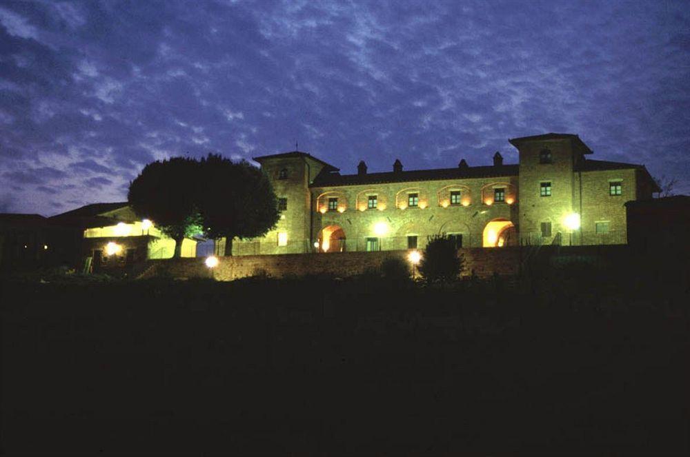 Agriturismo Terra Rossa Valiano Exterior photo